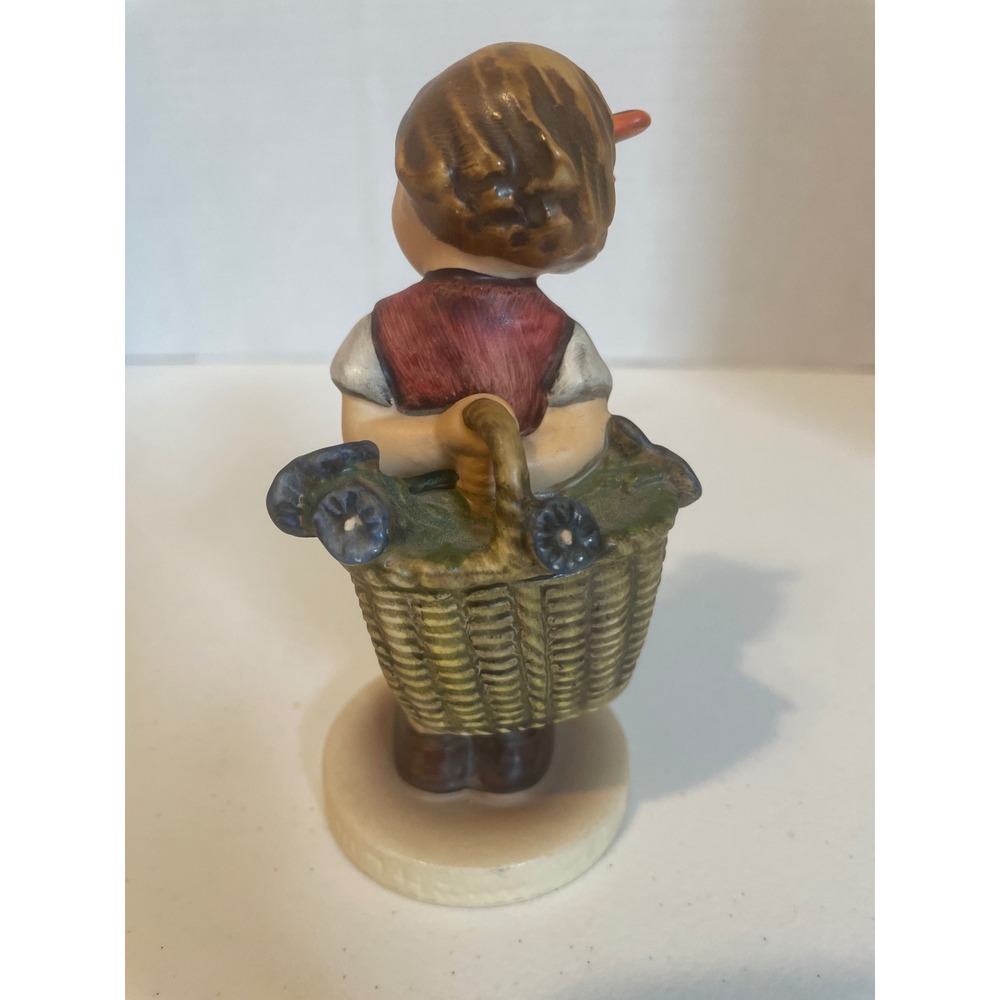 Goebel Hummel For Father 377 Figurine Girl with Flower Basket West Germany AS IS - Picture 3 of 7